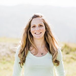 Meet your Posher, Caitlin